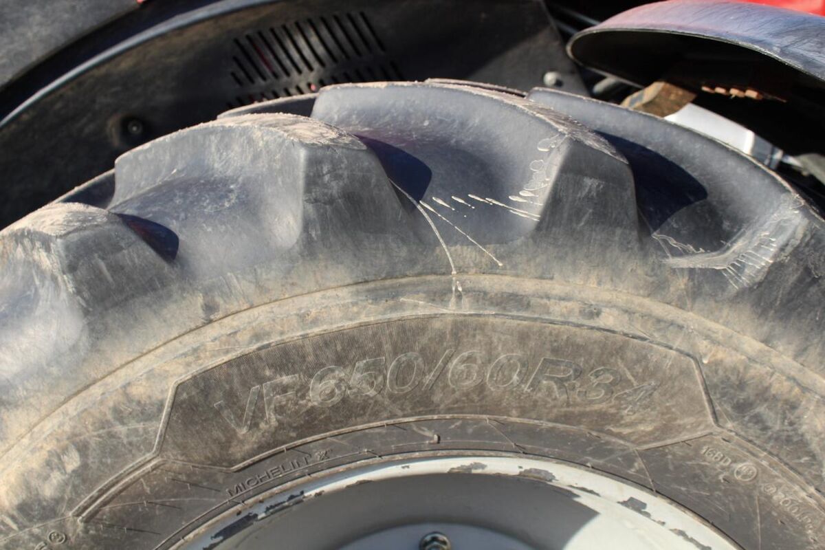 Case IH Magnum CVX 380 Profi 3