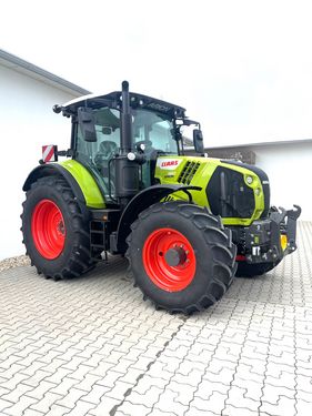 Claas Arion 550 CMATIC 