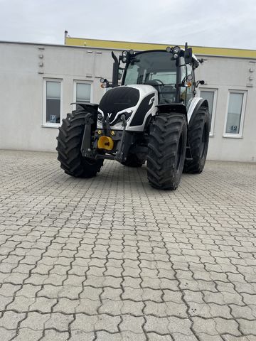 Valtra A 115