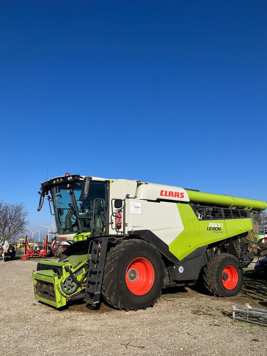 Claas Lexion 8800 1