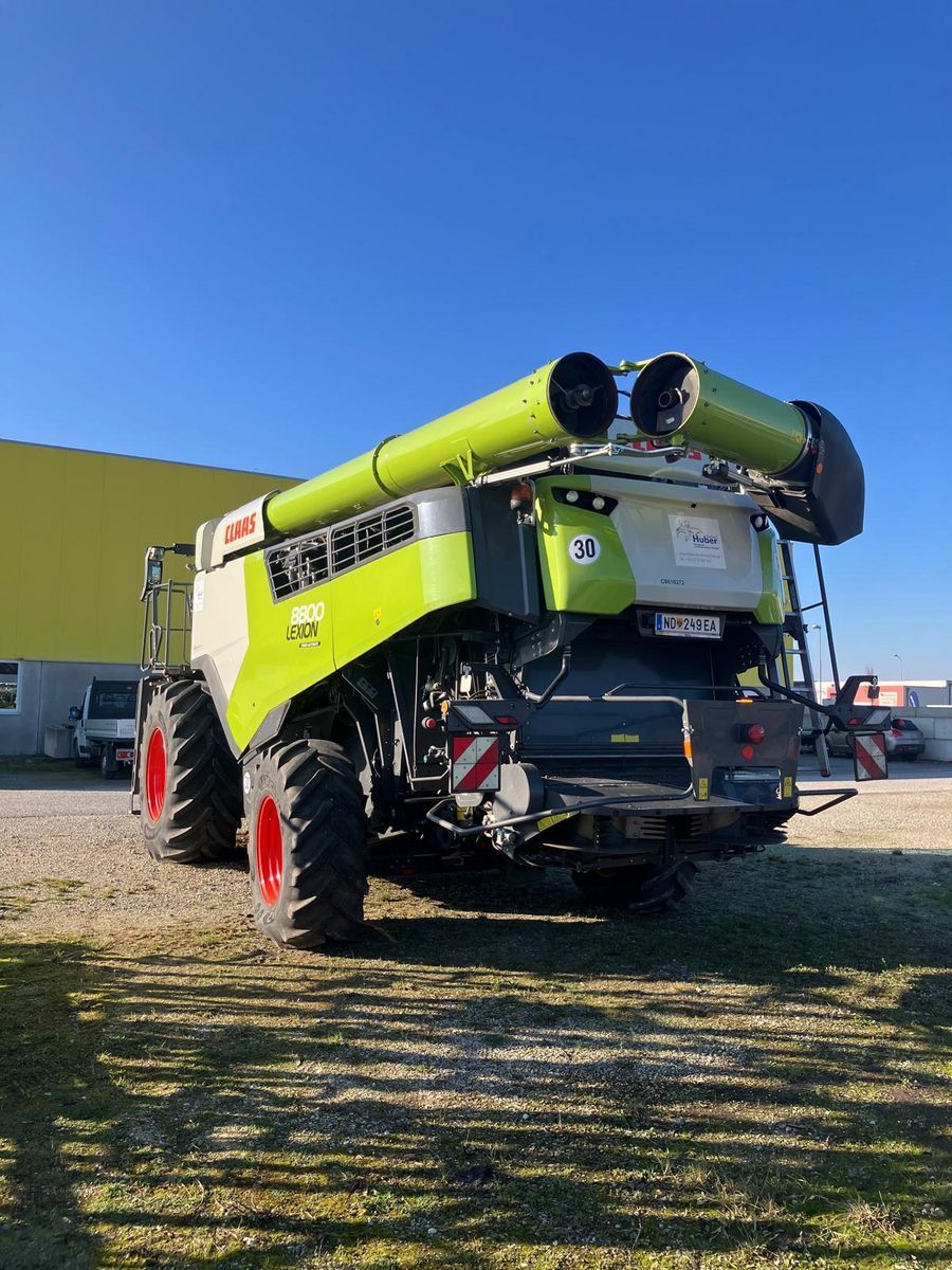 Claas Lexion 8800 3