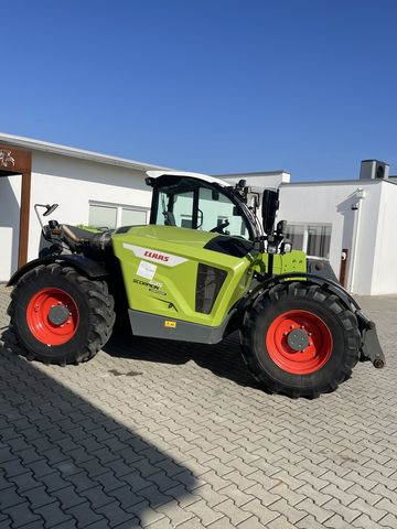 Claas Scorpion 635