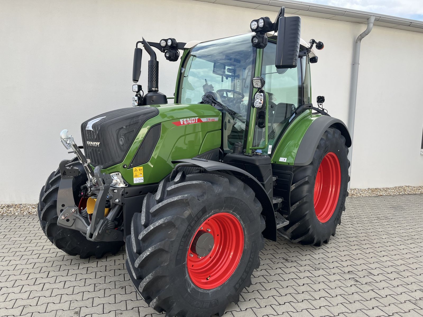 Fendt 314 Vario Profi+ 1