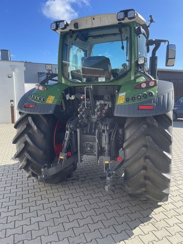 Fendt 516 Vario Profi+ FendtONE