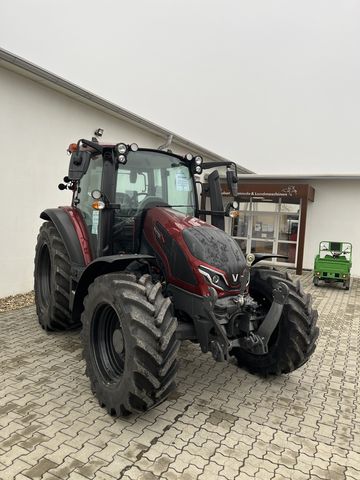 Valtra G135 VERSU