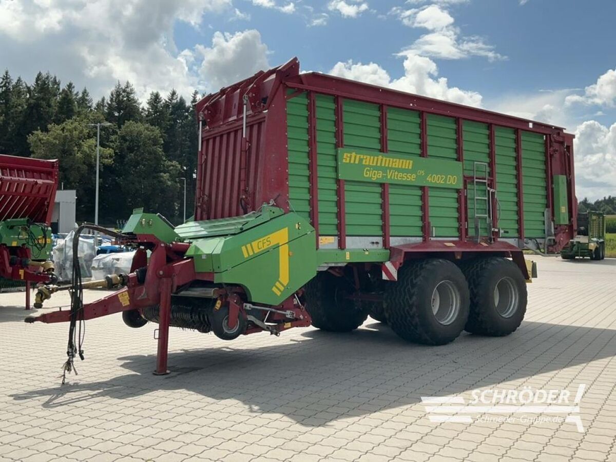 Strautmann GIGA VITESSE 4002 DO 3