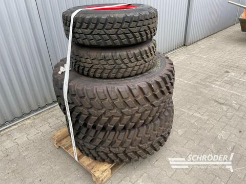 Fendt 250/75 R16 + 420/65 R24 NOKIAN