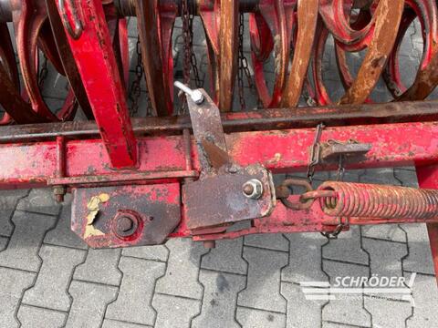 4451-3580a30048cfdb182f9f5b0b6387fc51-5807052