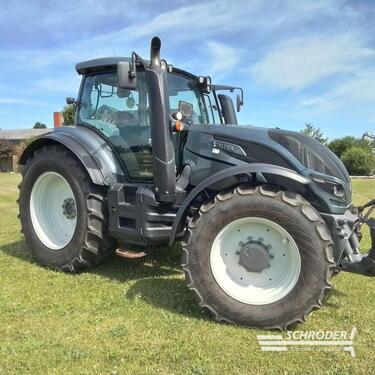 Valtra T 174
