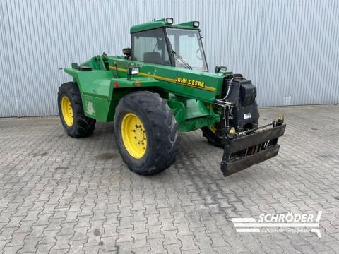 John Deere 4500