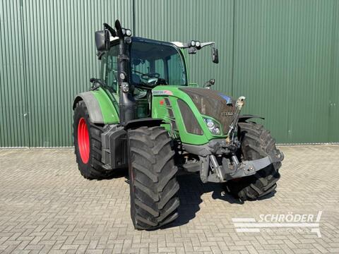 Fendt 516 VARIO SCR PROFI