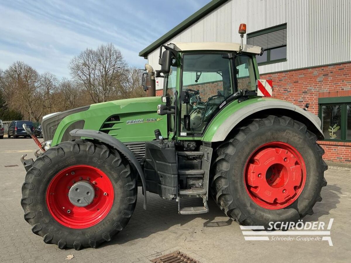 Fendt 933 VARIO SCR PROFI 2