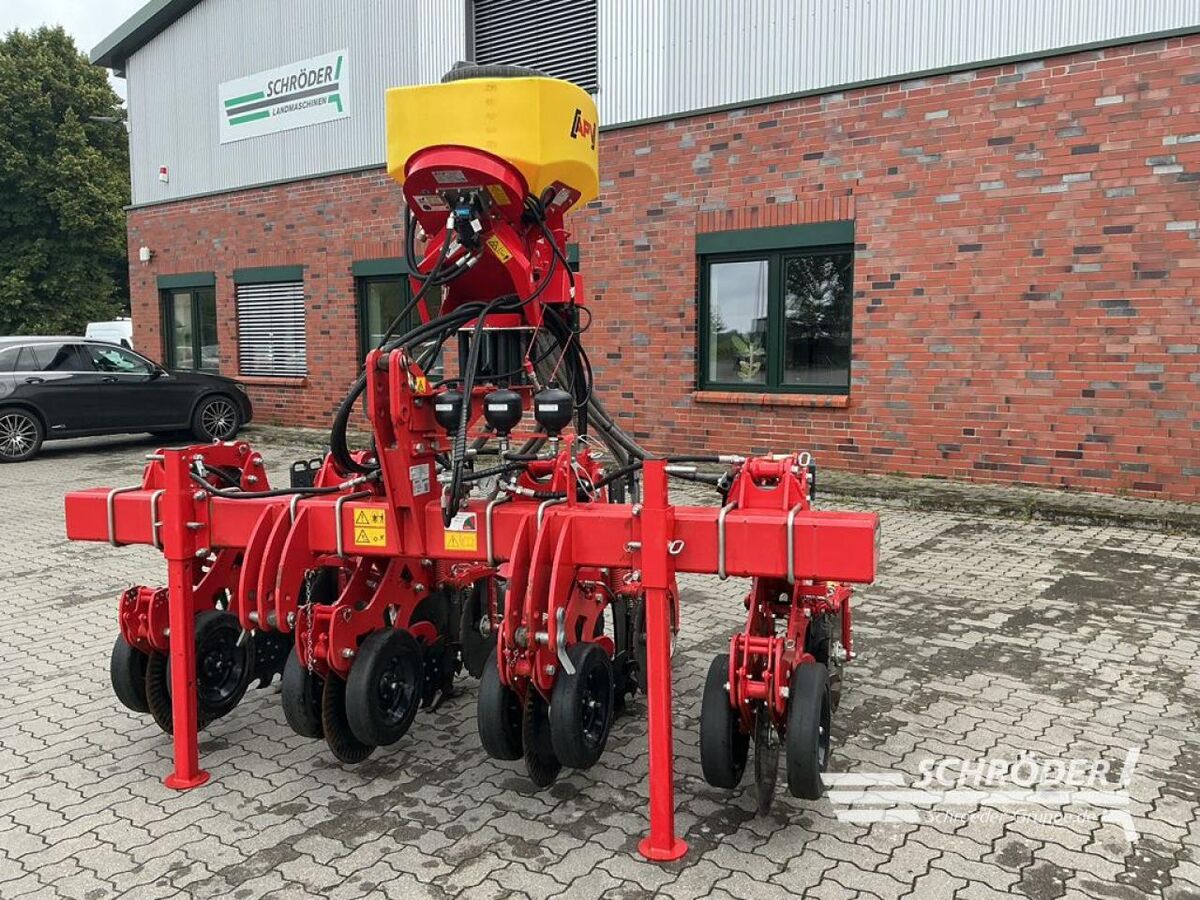 KULTISTRIP + APV PS200 M1D | STRIP TILL 3