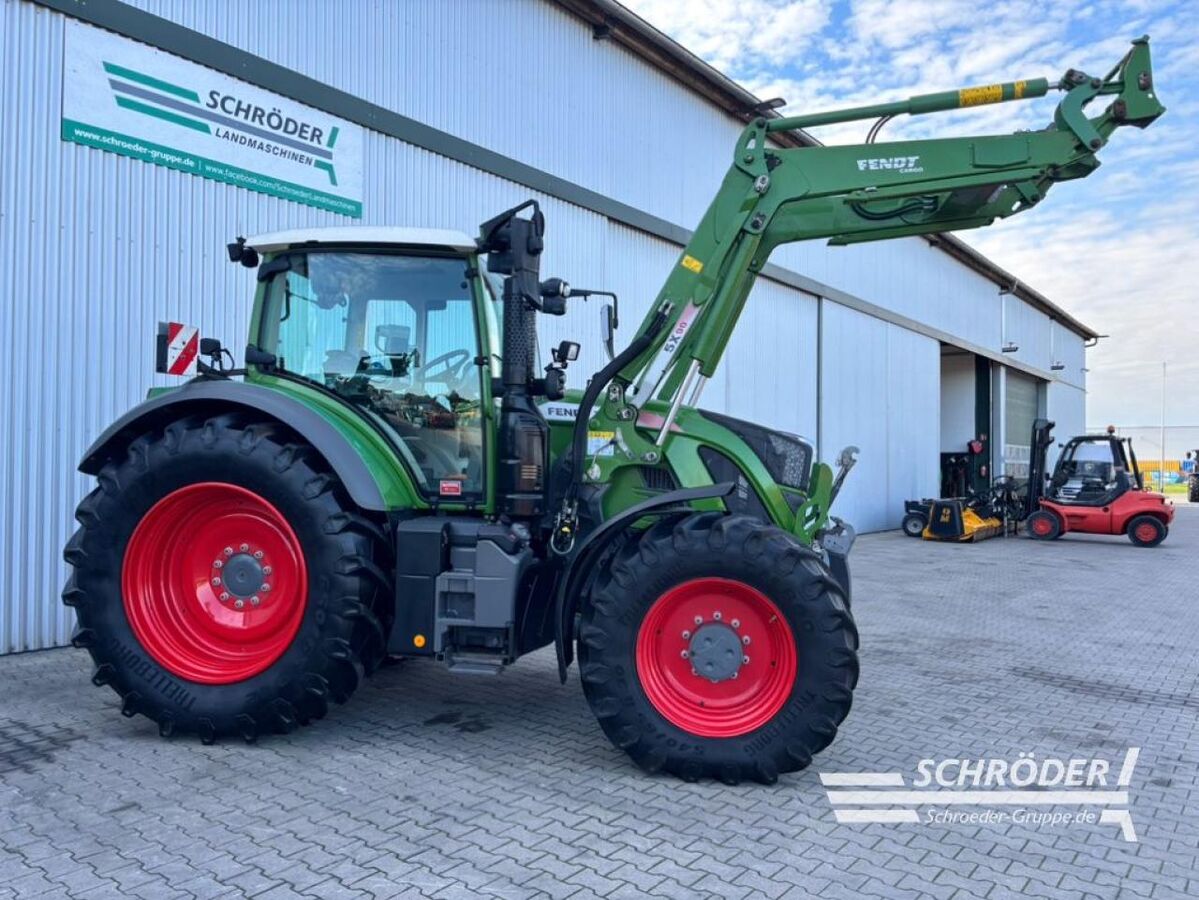 Fendt 724 VARIO S4 POWER 2
