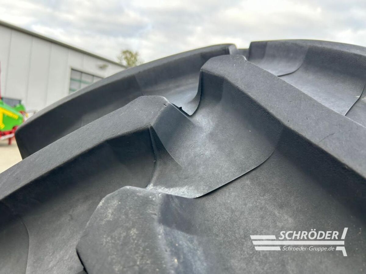 Trelleborg 2X 600/65 R38 TRELLEBORG 2