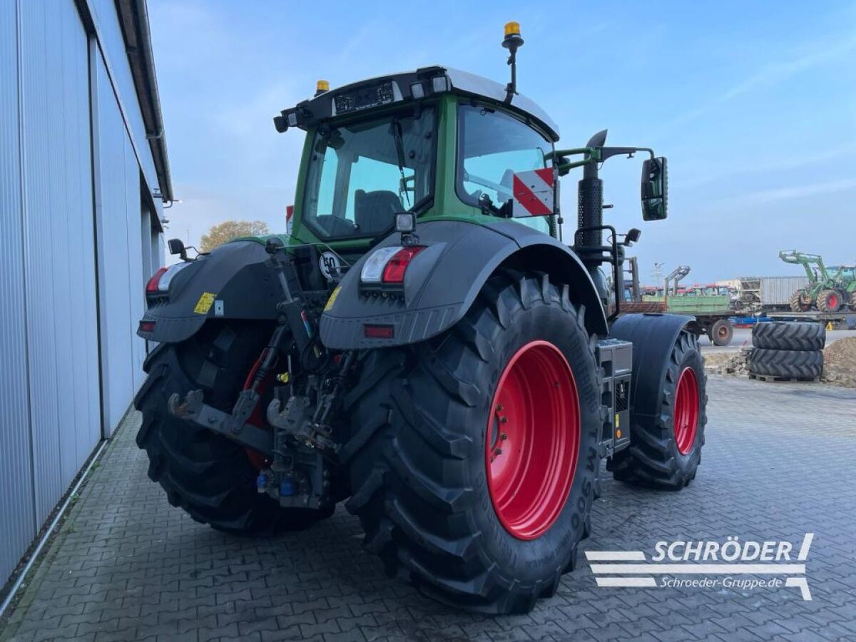 Fendt 824 VARIO S4 PROFI PLUS 3