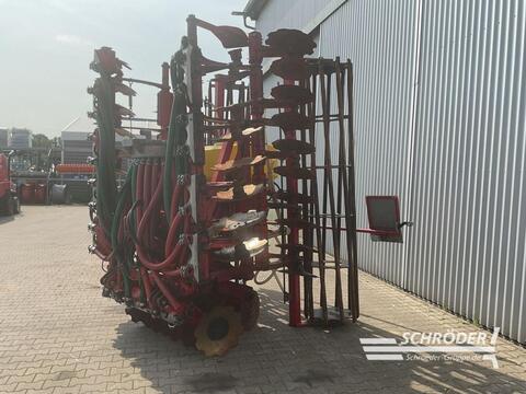 4451-6e7e753d24c0e9a78739de01efab9627-5839615