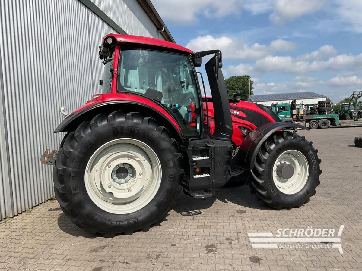 Valtra T 235 A 2