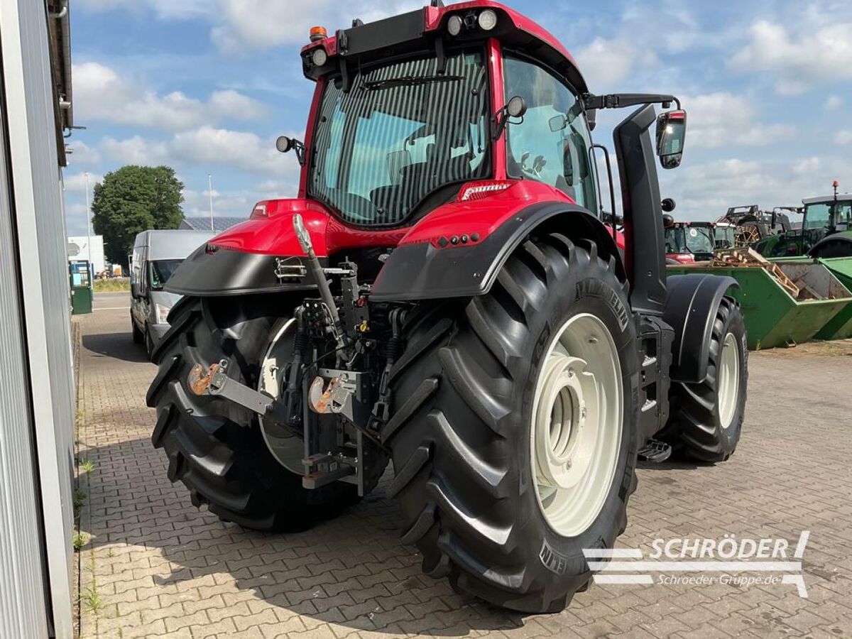 Valtra T 235 A 3