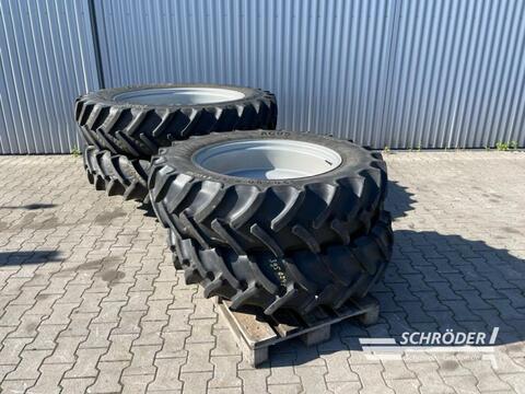 Sonstige PFLEGERÄDER 320/90 R32 + 380/90 R46