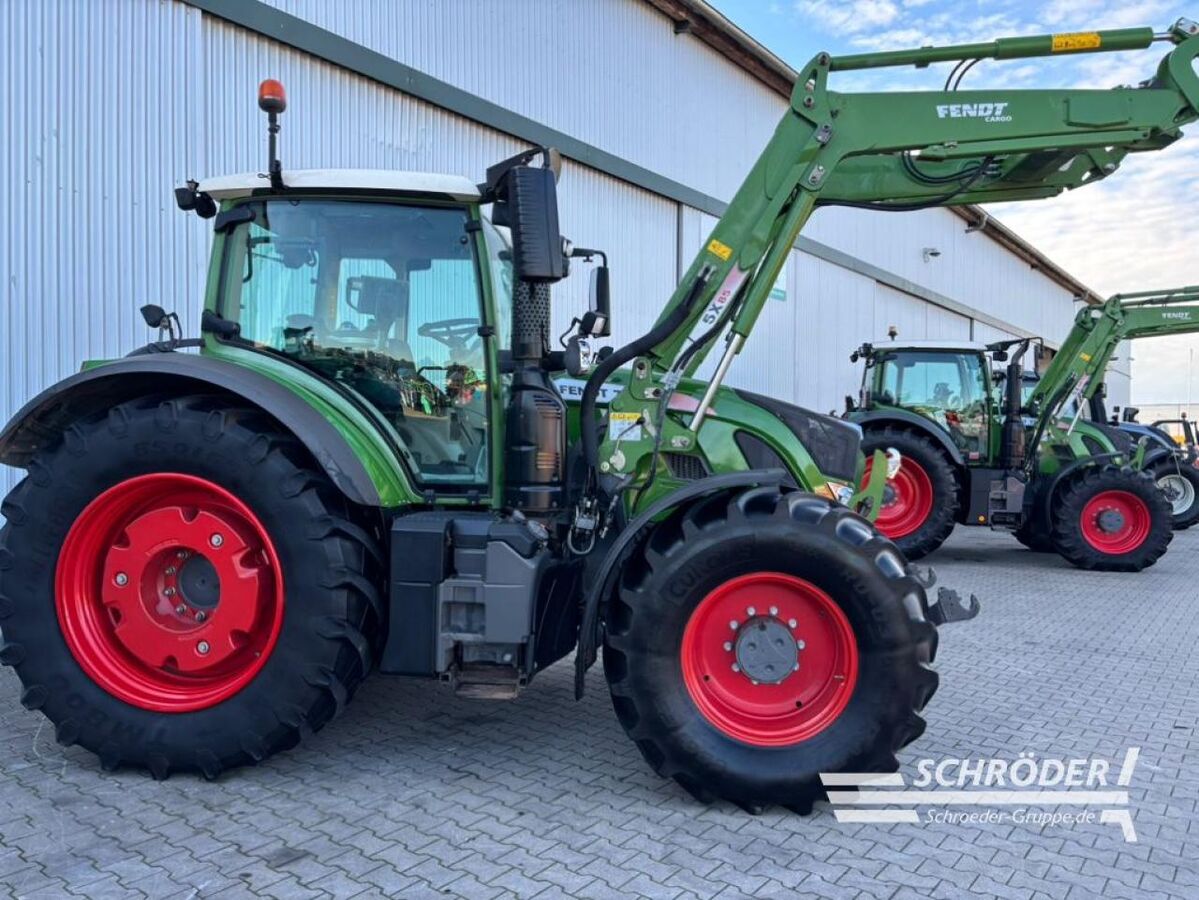 Fendt 724 VARIO S4 PROFI PLUS 2
