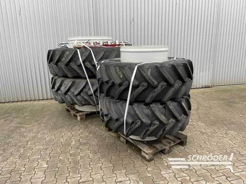 Sonstige 480/70 R28 + 520/85 R38