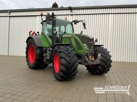 Fendt 724 VARIO S4 PROFI PLUS