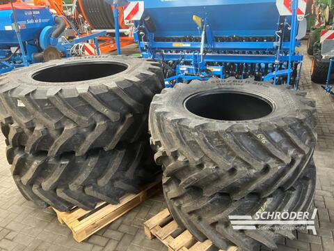 Trelleborg VF600/60 R30 + VF650/65 R42