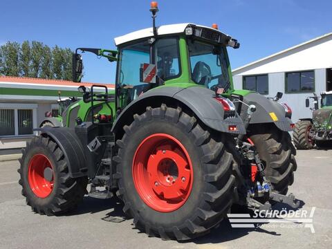 Fendt 828 VARIO S4 PROFI PLUS