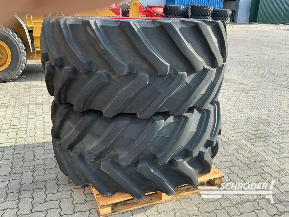 Fendt VF 710/60 R34 + VF 900/60 R42 TRELLEBORG 3