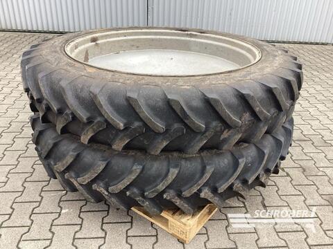 Sonstige KOMPLETTRÄDER / PFLEGERÄDER 13.6 R48