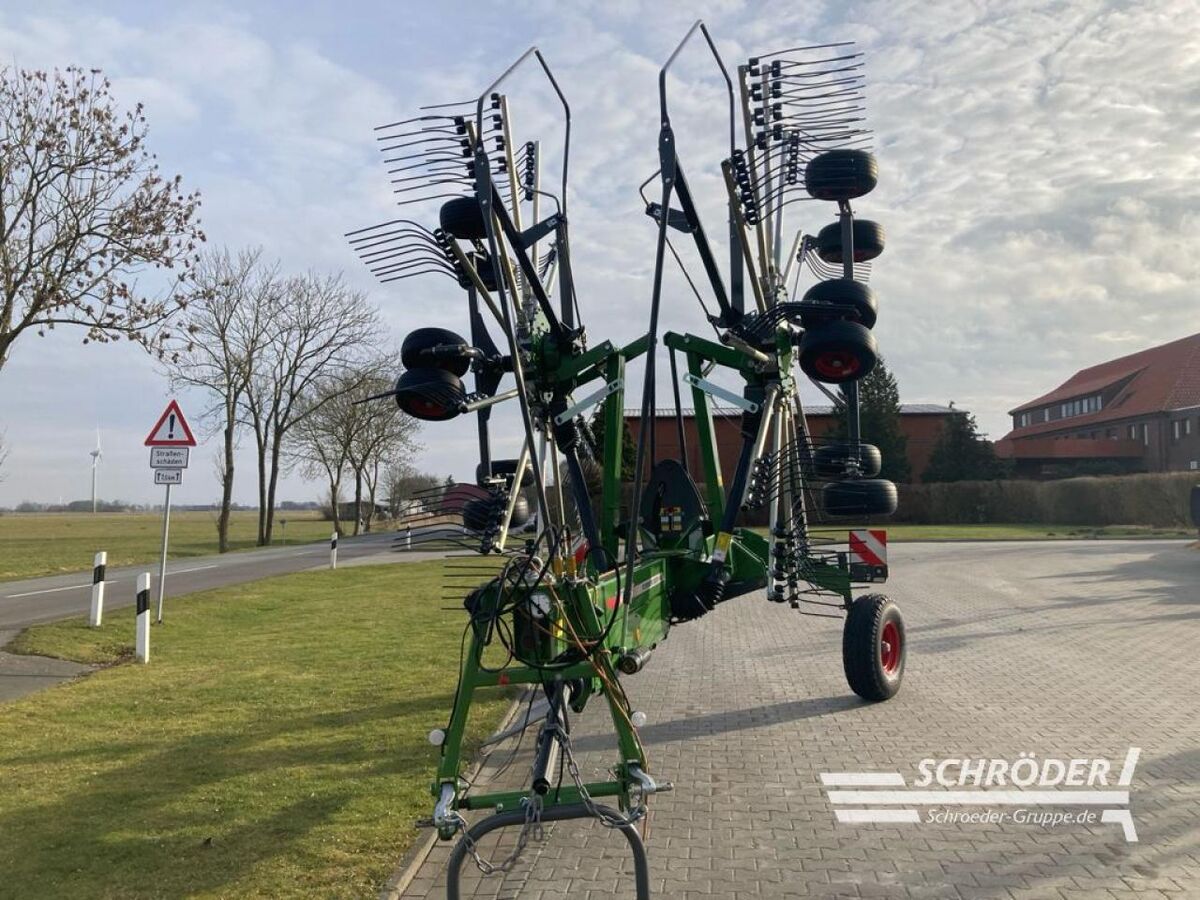 Fendt FORMER 8055 PRO 2