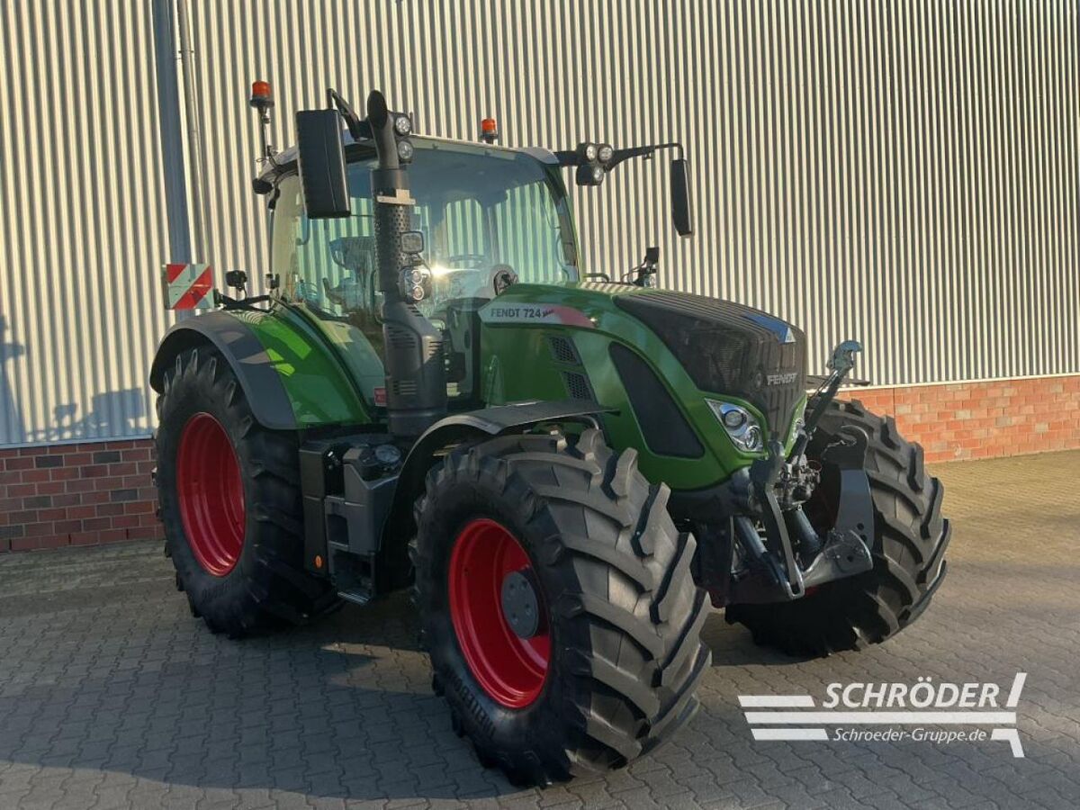 Fendt 724 VARIO S4 PROFI PLUS 2