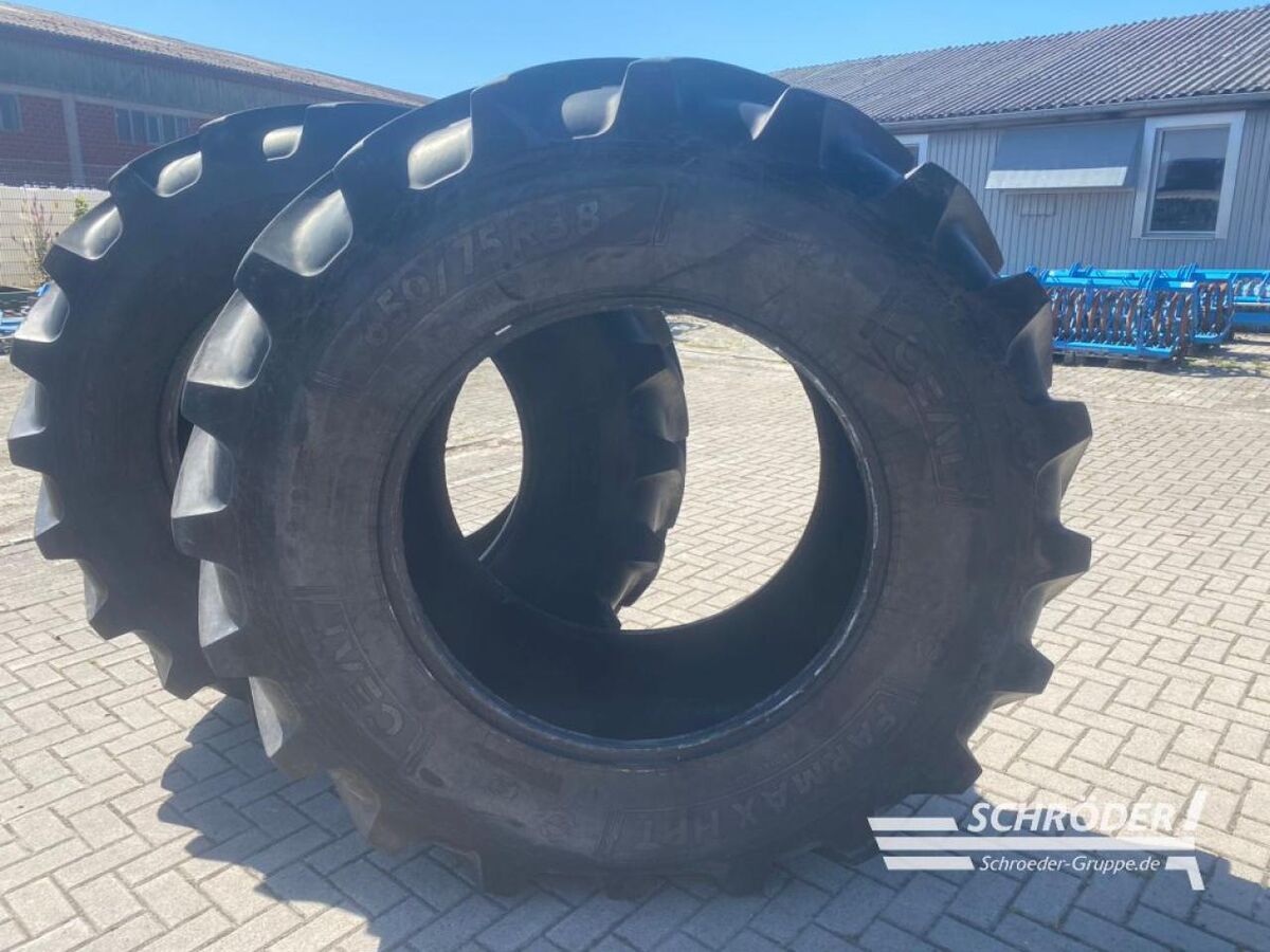 2X 650/75 R38 3