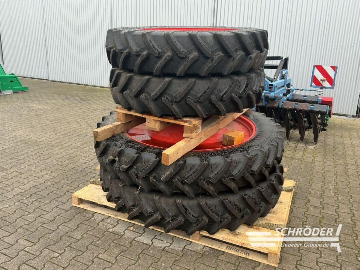 PFLEGEBEREIFUNG 320/85 R36 / 320/85 R50 2
