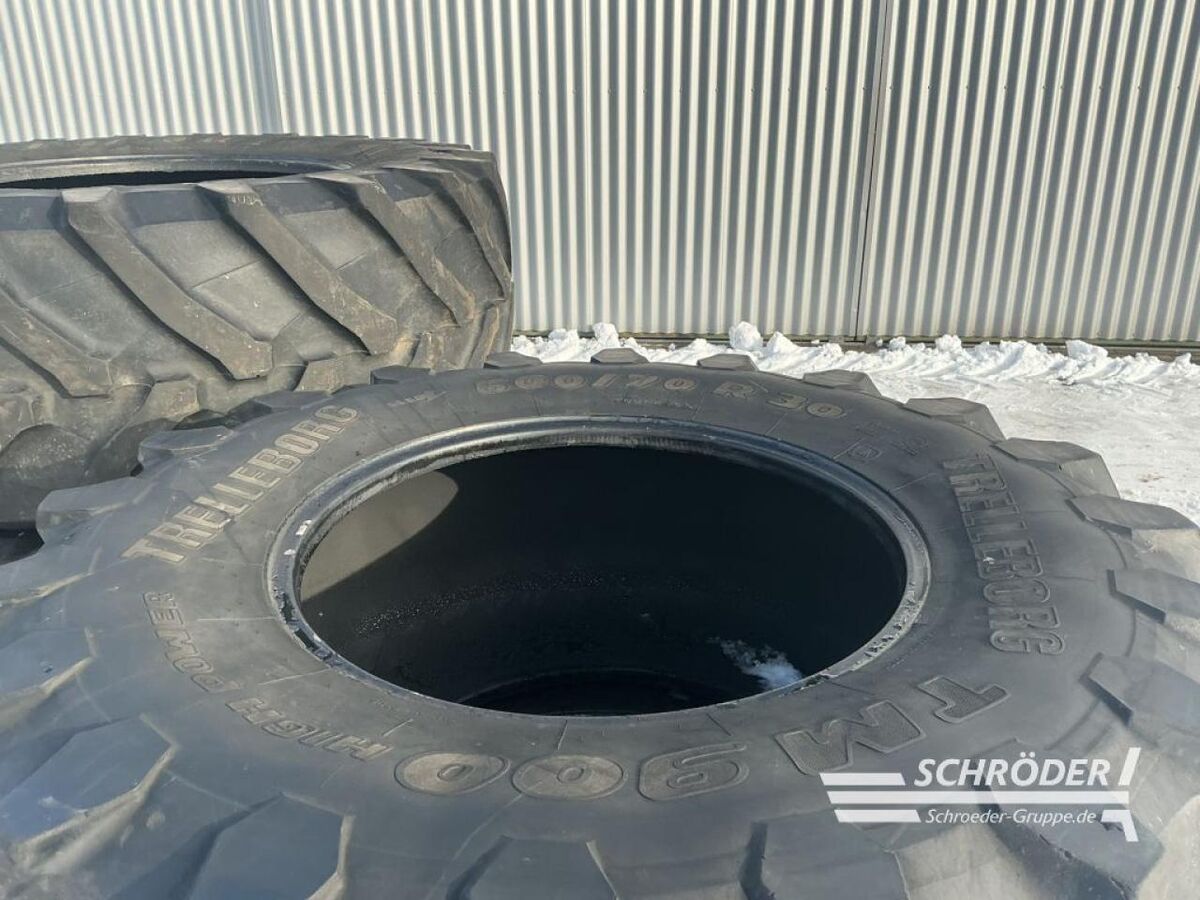 Trelleborg 600/70 R30 + 710/70 R42 2