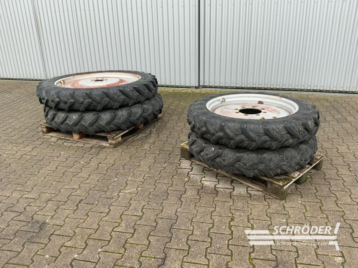 PFLEGERÄDER 230/95 R32 + 270/95 R44 1