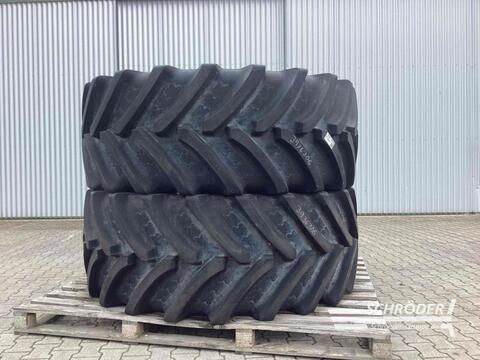 Fendt 2X KOMPLETTRÄDER BKT 800/70 R42