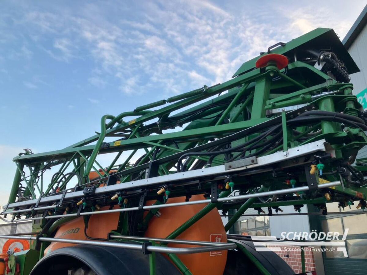 Amazone UX 3200 | 27 METER 2