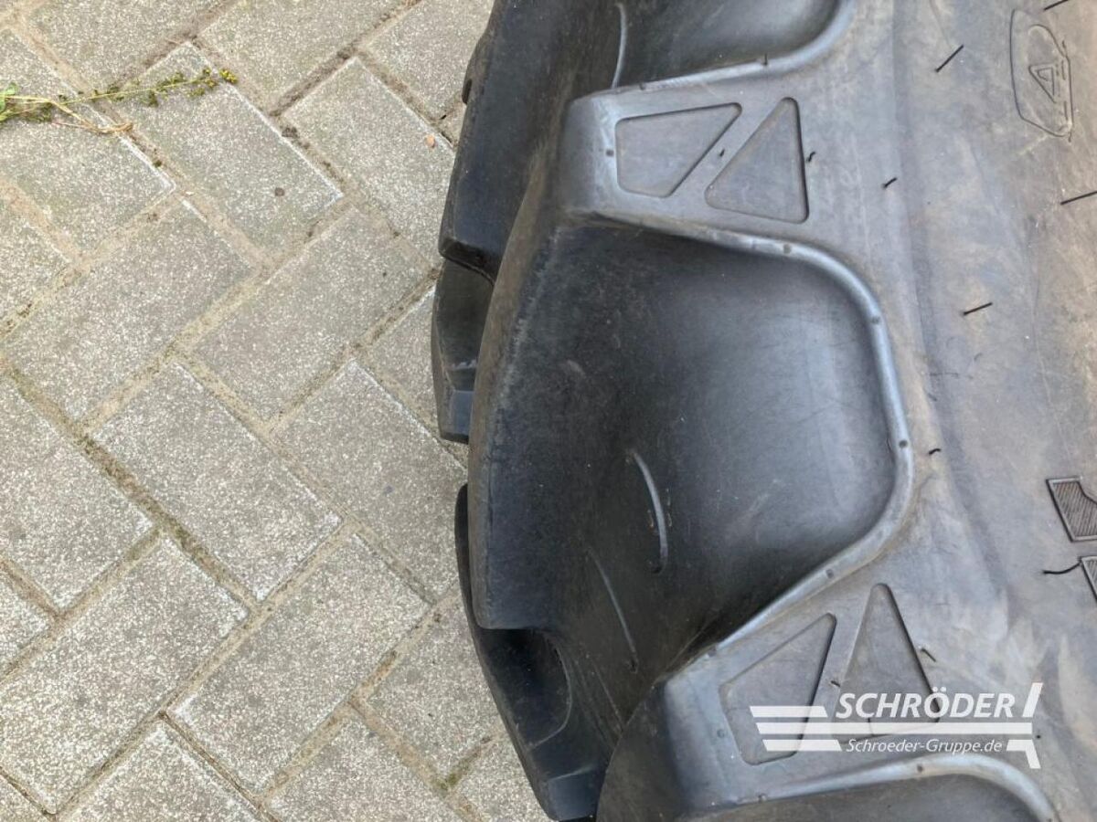 Fendt 2X 580/70 R38 / 2X 480/70 R28 3