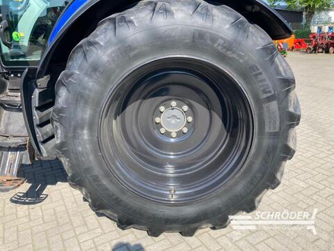 Valtra T 214 D