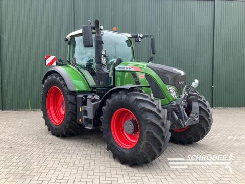 Fendt 724 VARIO S4 PROFI PLUS