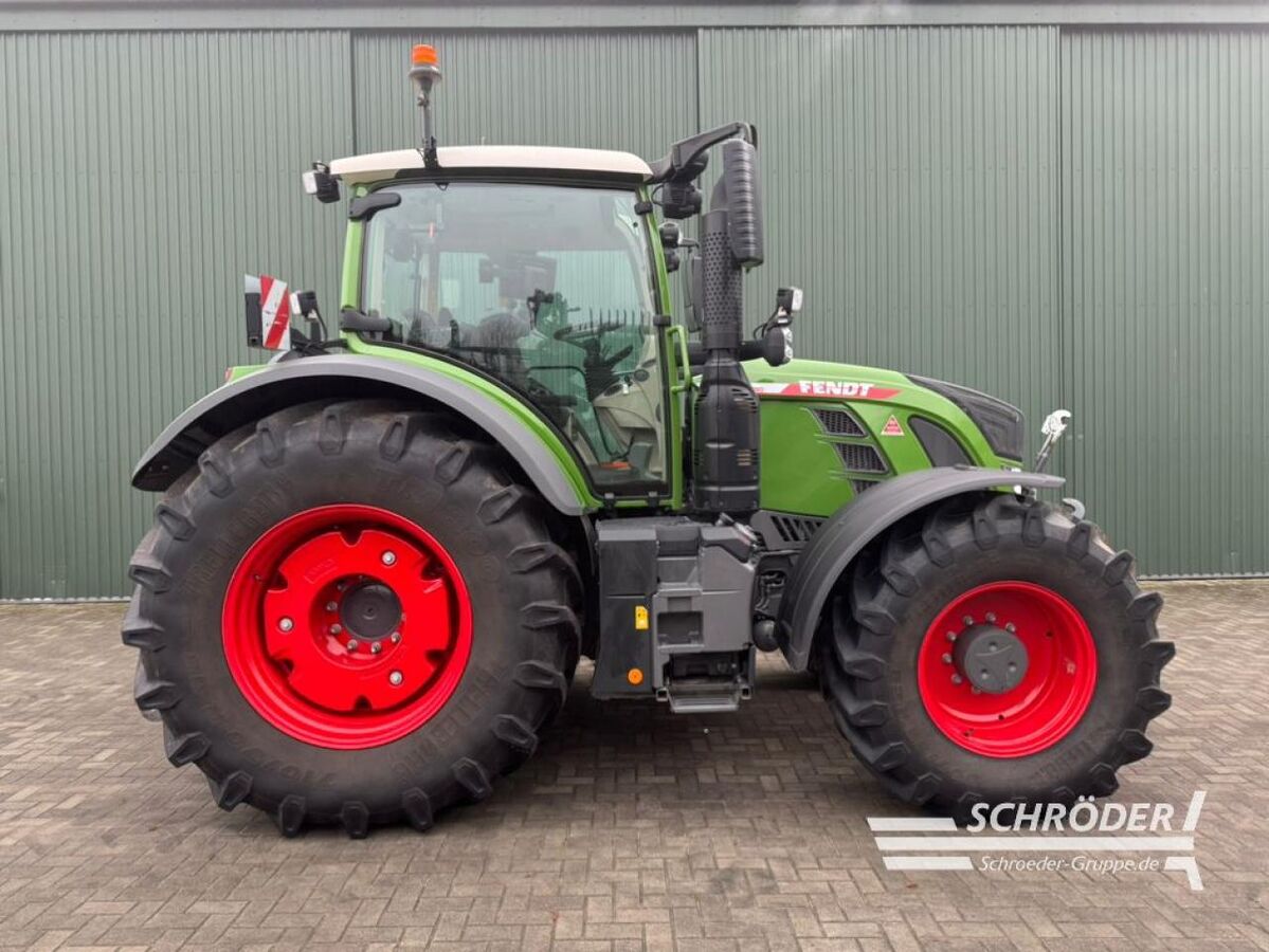 Fendt 724 VARIO GEN6 PROFI PLUS 2
