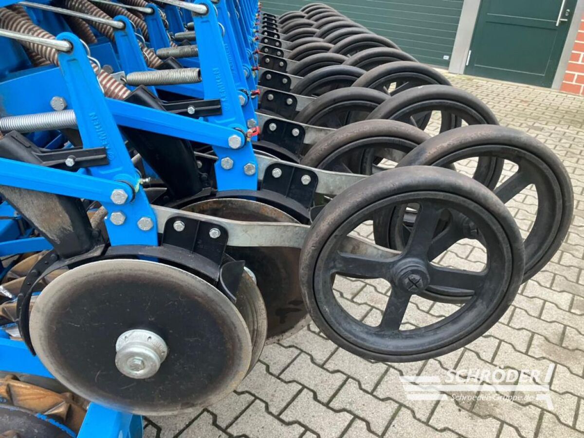 Lemken ZIRKON 10 + SAPHIR 7 3