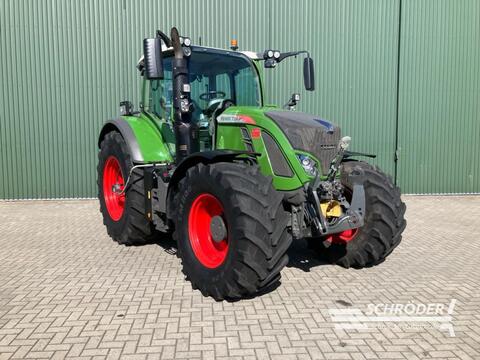 Fendt 724 VARIO S4 PROFI PLUS