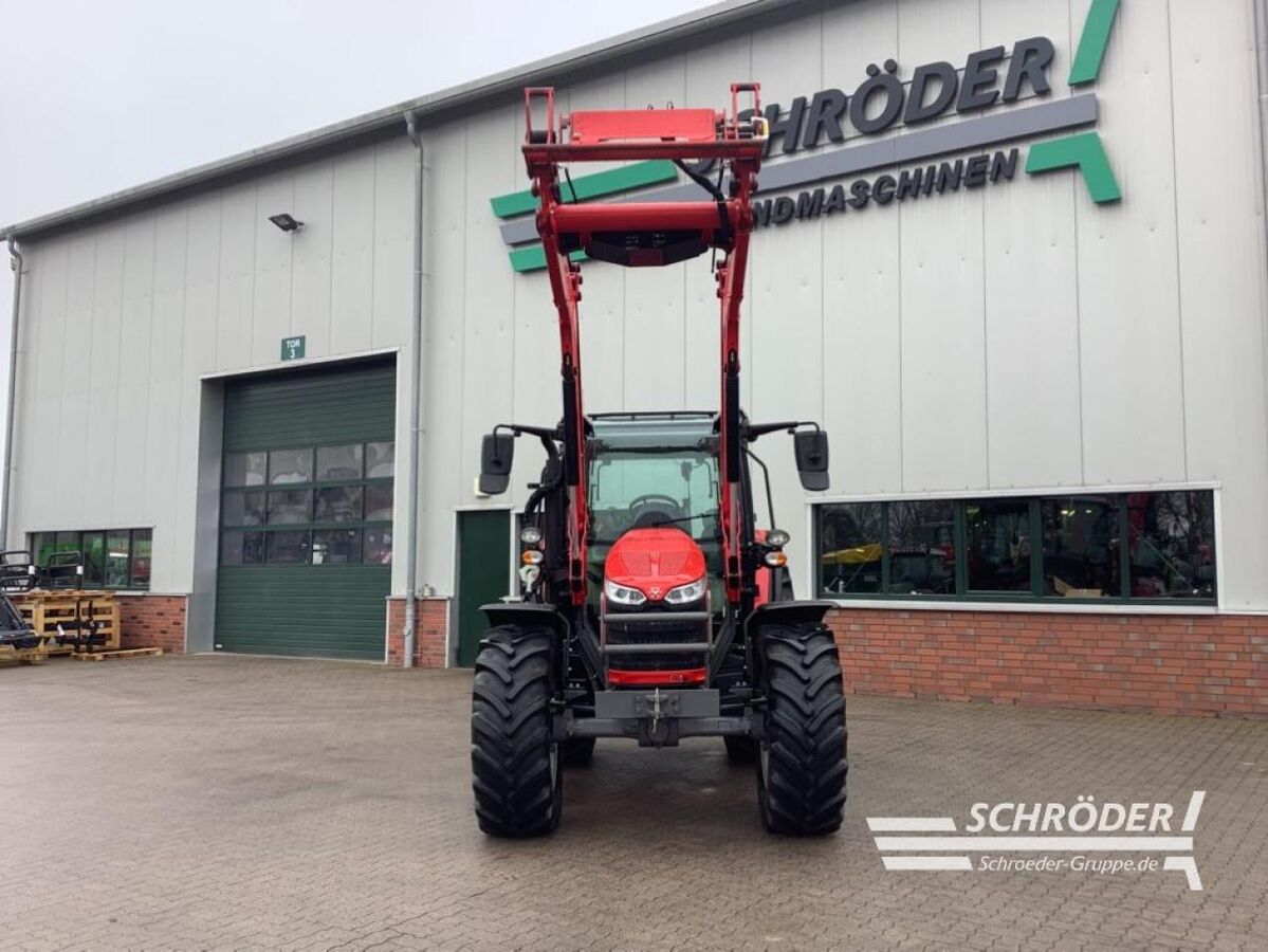 Massey Ferguson 5709 M CAB DYNA-4 ESSENTIAL 2
