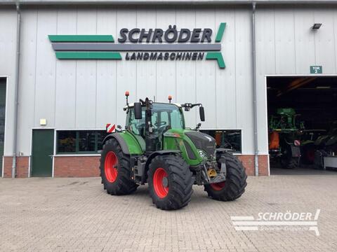 Fendt 724 VARIO S4 PROFI PLUS
