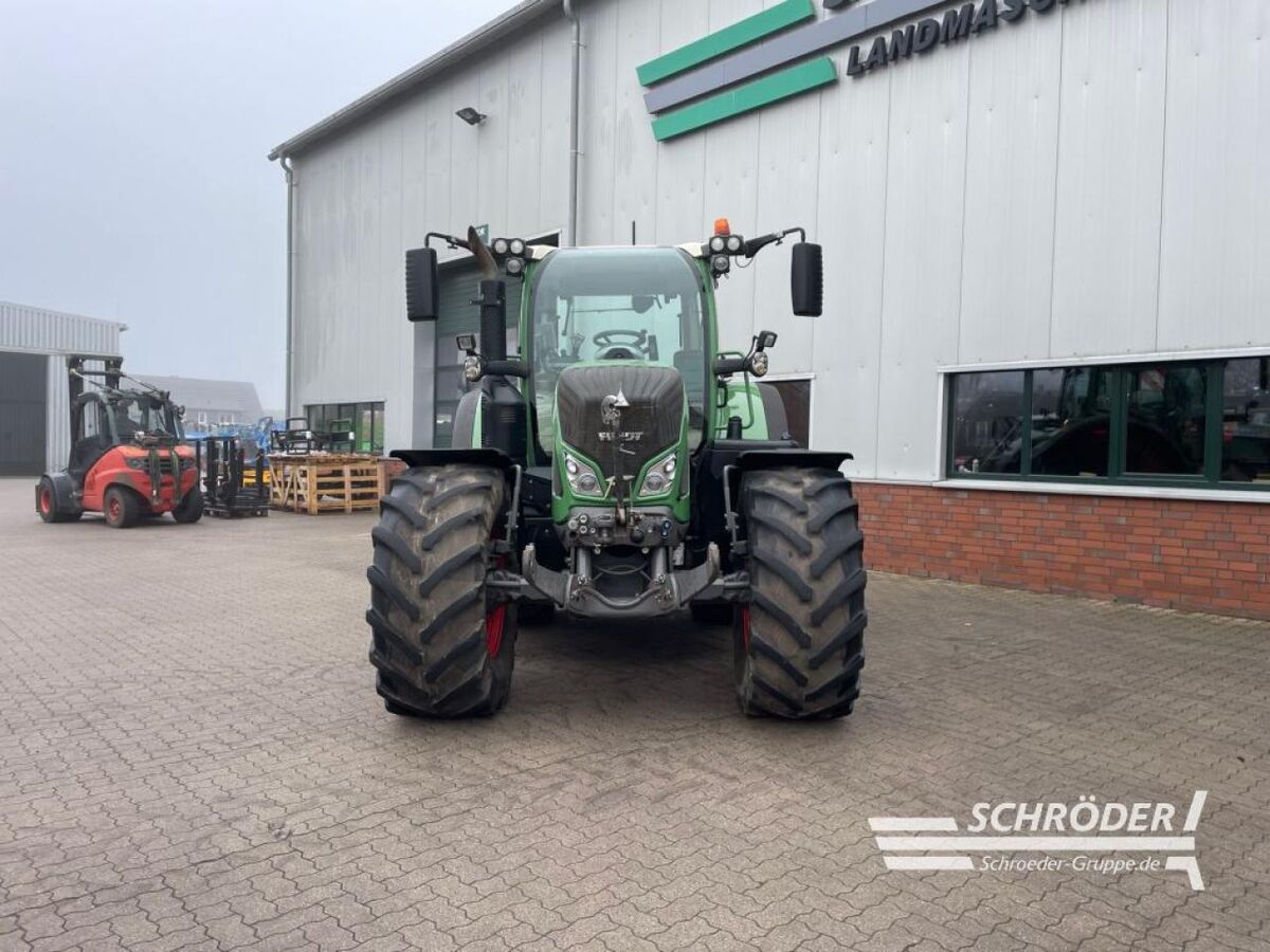 Fendt 724 VARIO S4 PROFI PLUS 3