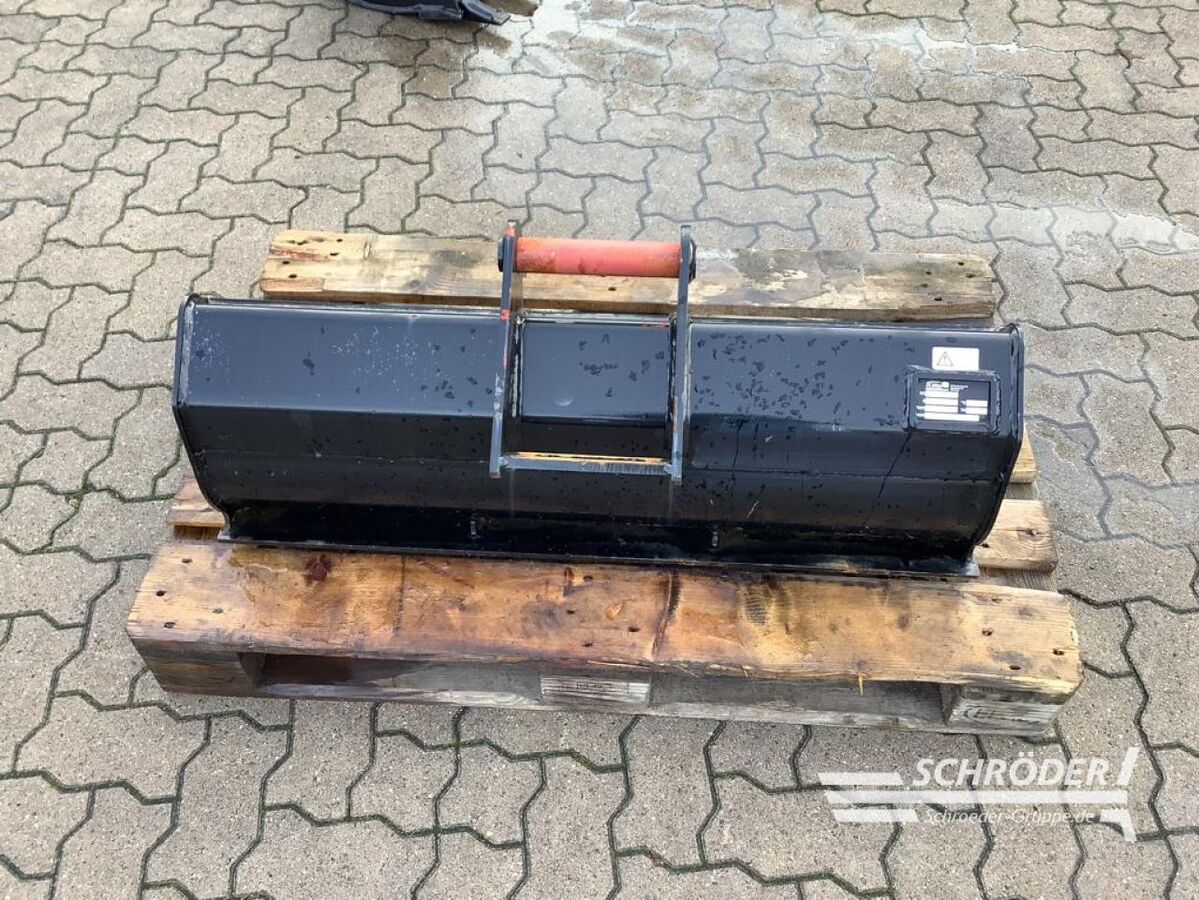 GRABENRÄUMLÖFFEL 1,00 M 2