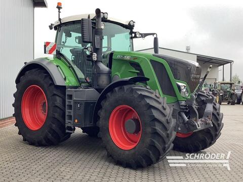 Fendt 824 VARIO S4 PROFI PLUS